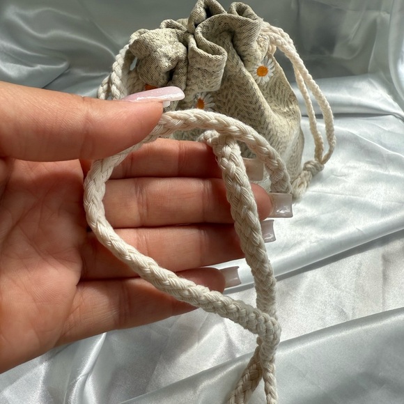 Unique Cream Drawstring Women mini  Bag - Picture 7 of 16